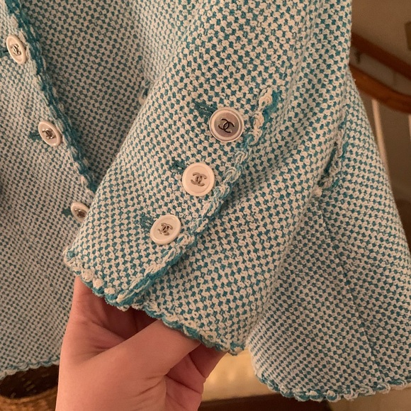 Chanel 1997 Micro Check Tweed Skirt Suit (fits like modern day size 8) - Picture 12 of 14